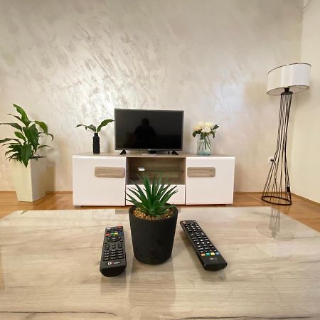 Apartman A&M Tivat Exteriér fotografie