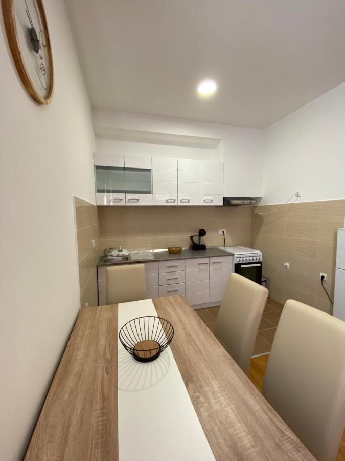 Apartman A&M Tivat Exteriér fotografie